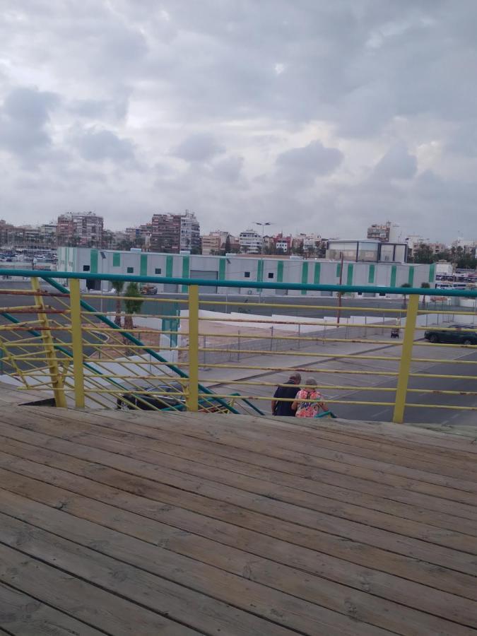 Apartamento En Torrevieja A 50M Playa Exterior photo